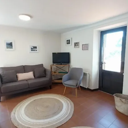 Vakantiehuis Motas *